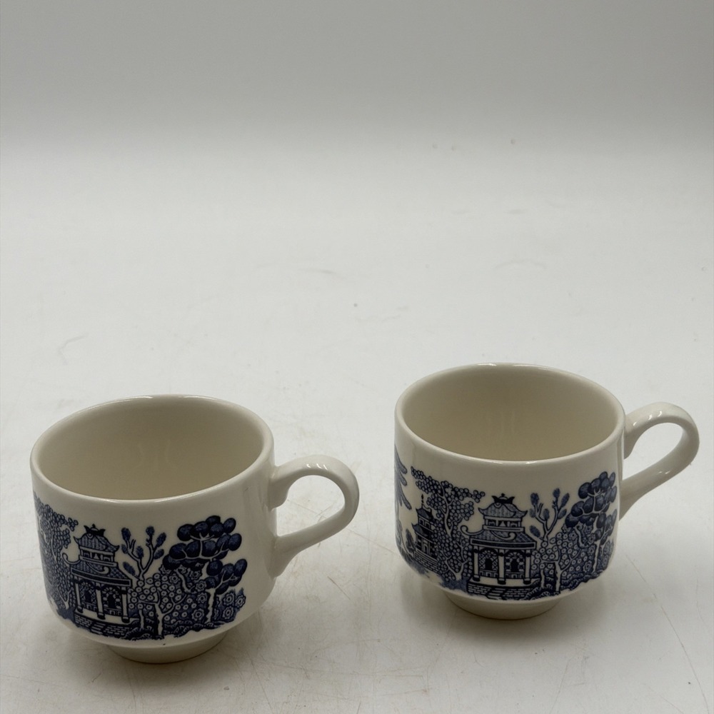 Vintage Set of 2 Churchill England Blue Willow Coffee Tea Cups